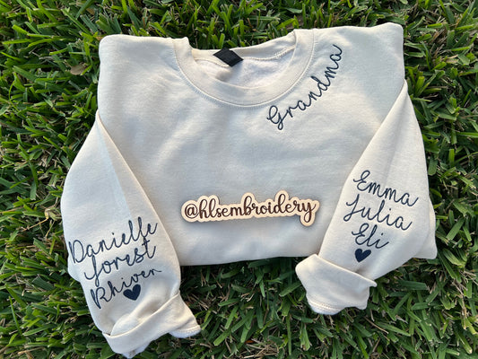 💗 Custom Script Collar Sweatshirt "Gildan Brand"
