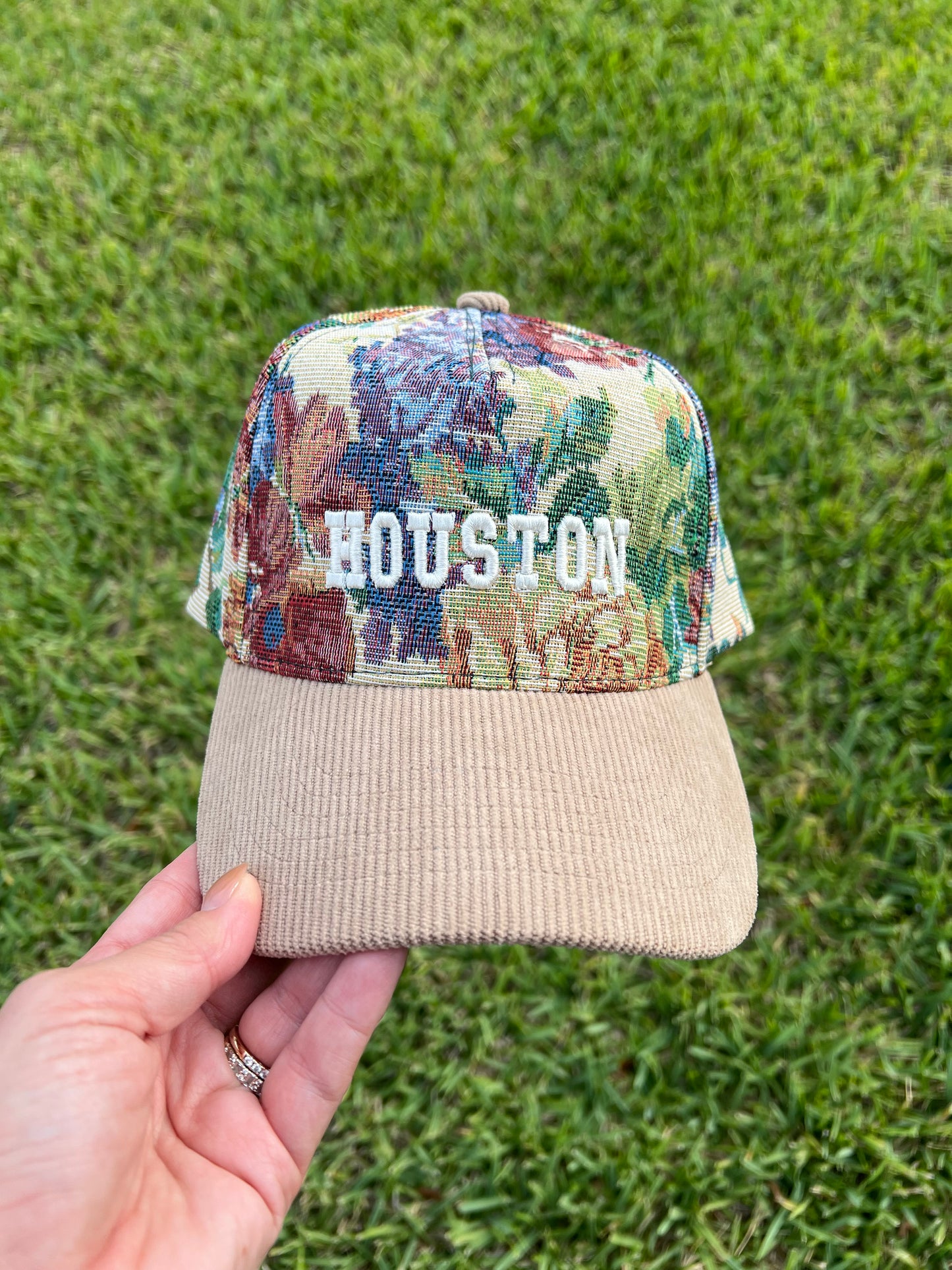Houston Tapestry Hat — Puff Embroidery