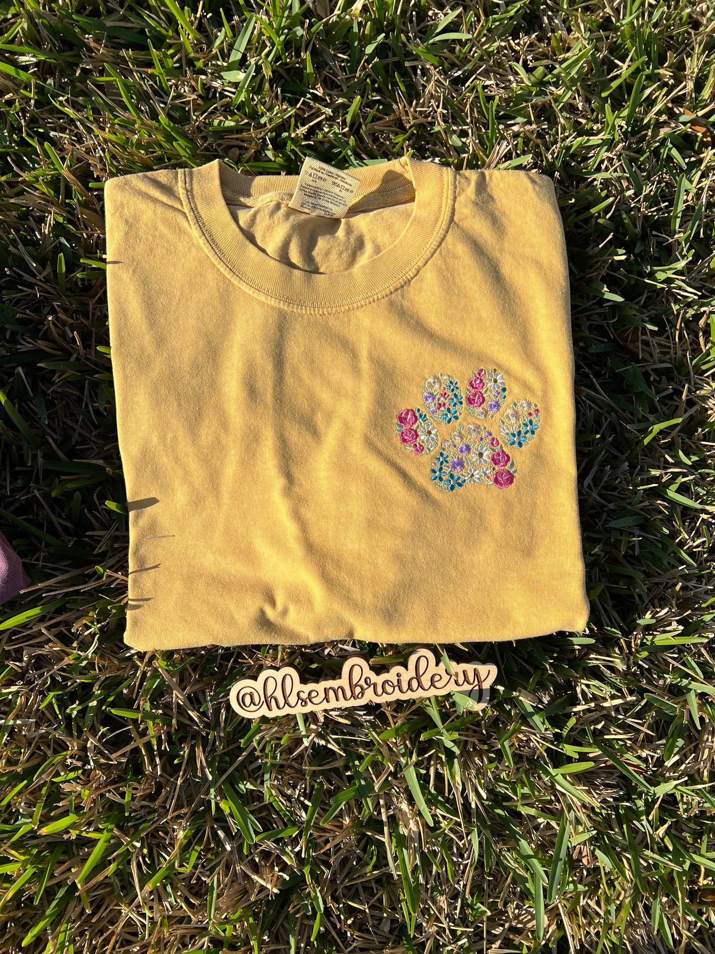 Floral Paw — (Ready To Ship)
