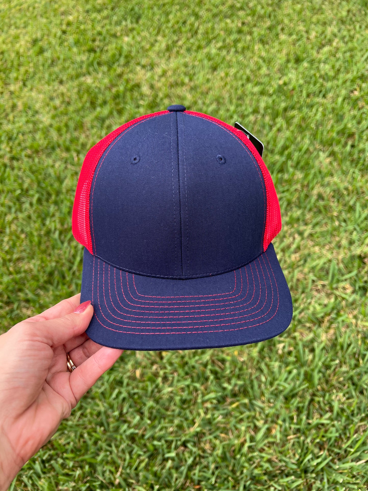 ✨ “LOVER” Embroidered Puff Hat