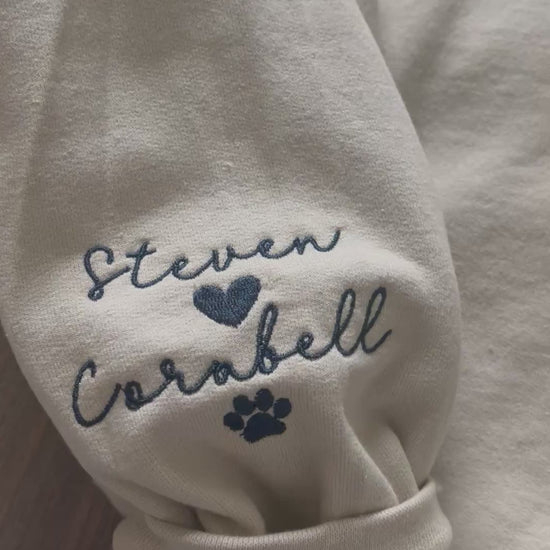 Sleeve embroidered detail